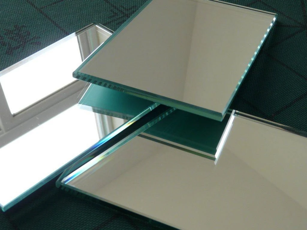 1024x768_silver_mirror