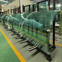 Zakrivljeno kaljeno laminirano staklo